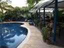 Am Pool des Billabong Hotel